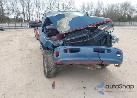 1998 Dodge Ram 1500 St z USA, uszkodzony, nr VIN 3B7HF13Y2WG168364